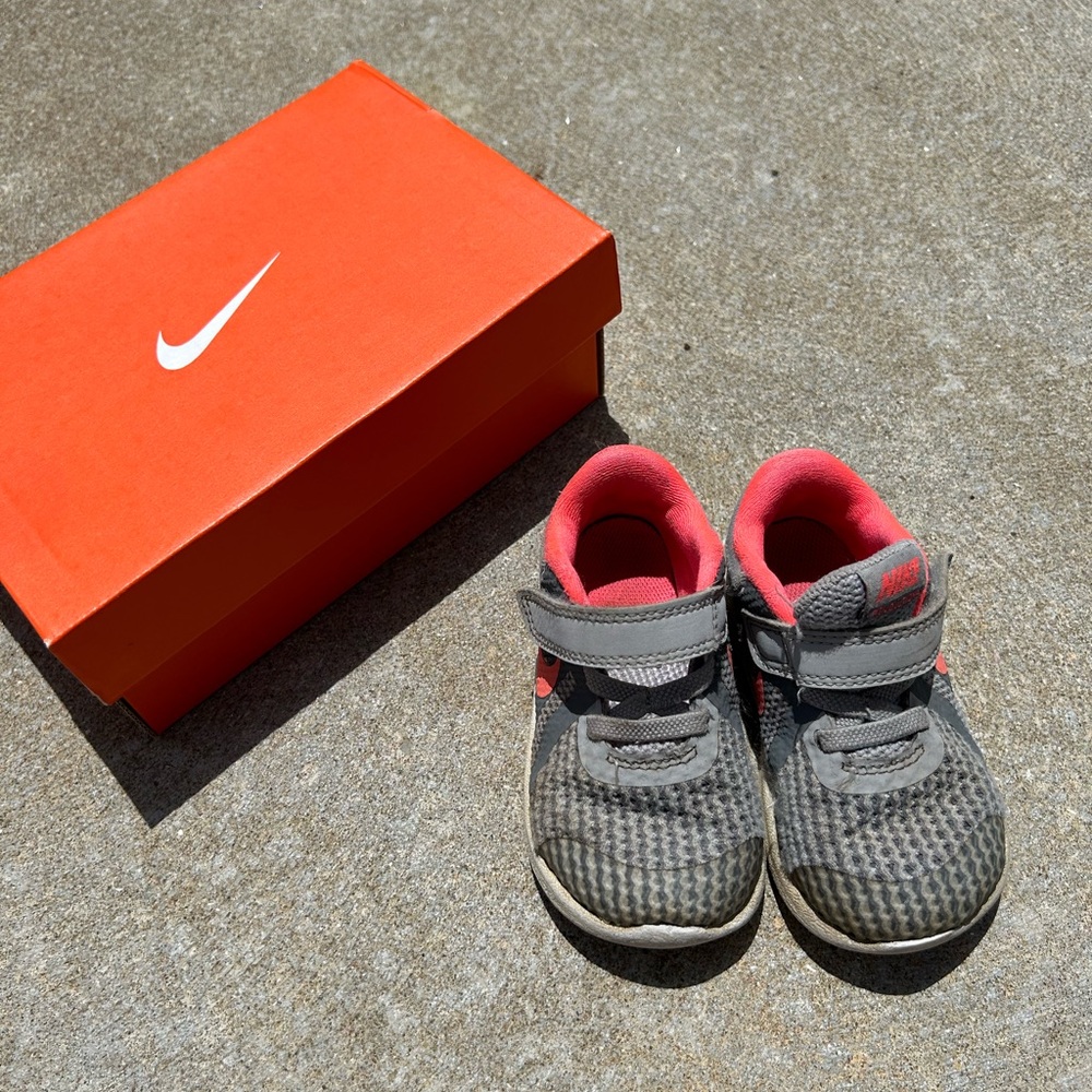 Nike Gray and Pink Sneakers with Velcro Closure